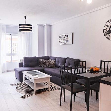 New Appartment Sophie Torrevieja Bagian luar foto